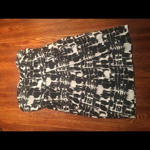 Strapless black and white dress